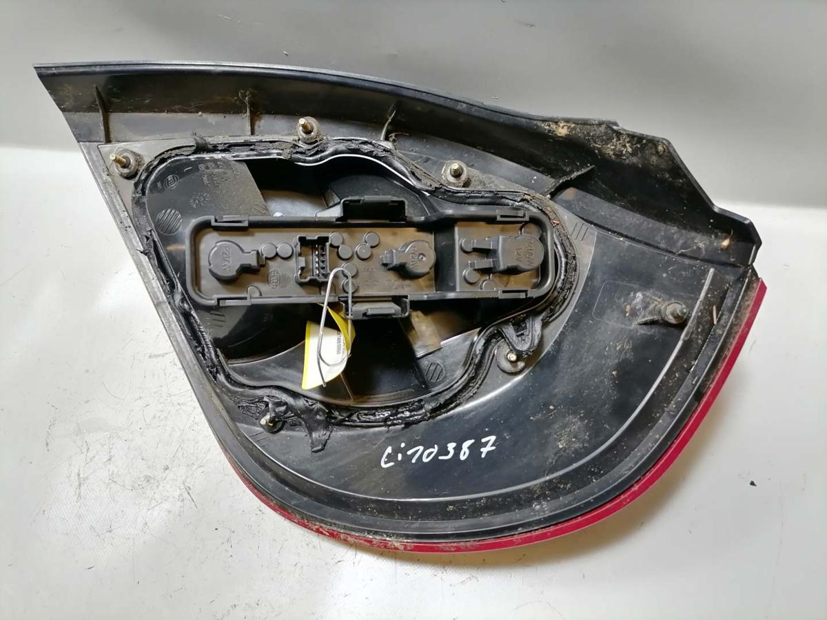 Nissan Almera N16 original Rücklicht Rückleuchte Schlussleuchte links Fließheck Bj.2001
